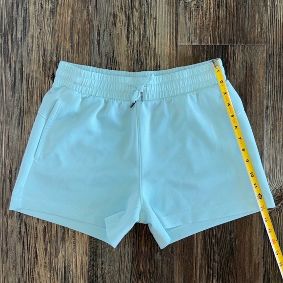 Member's Mark Luxe Shorts Womens Medium Mint Zest 4 Way Stretch Casual Lounge - Picture 3 of 10